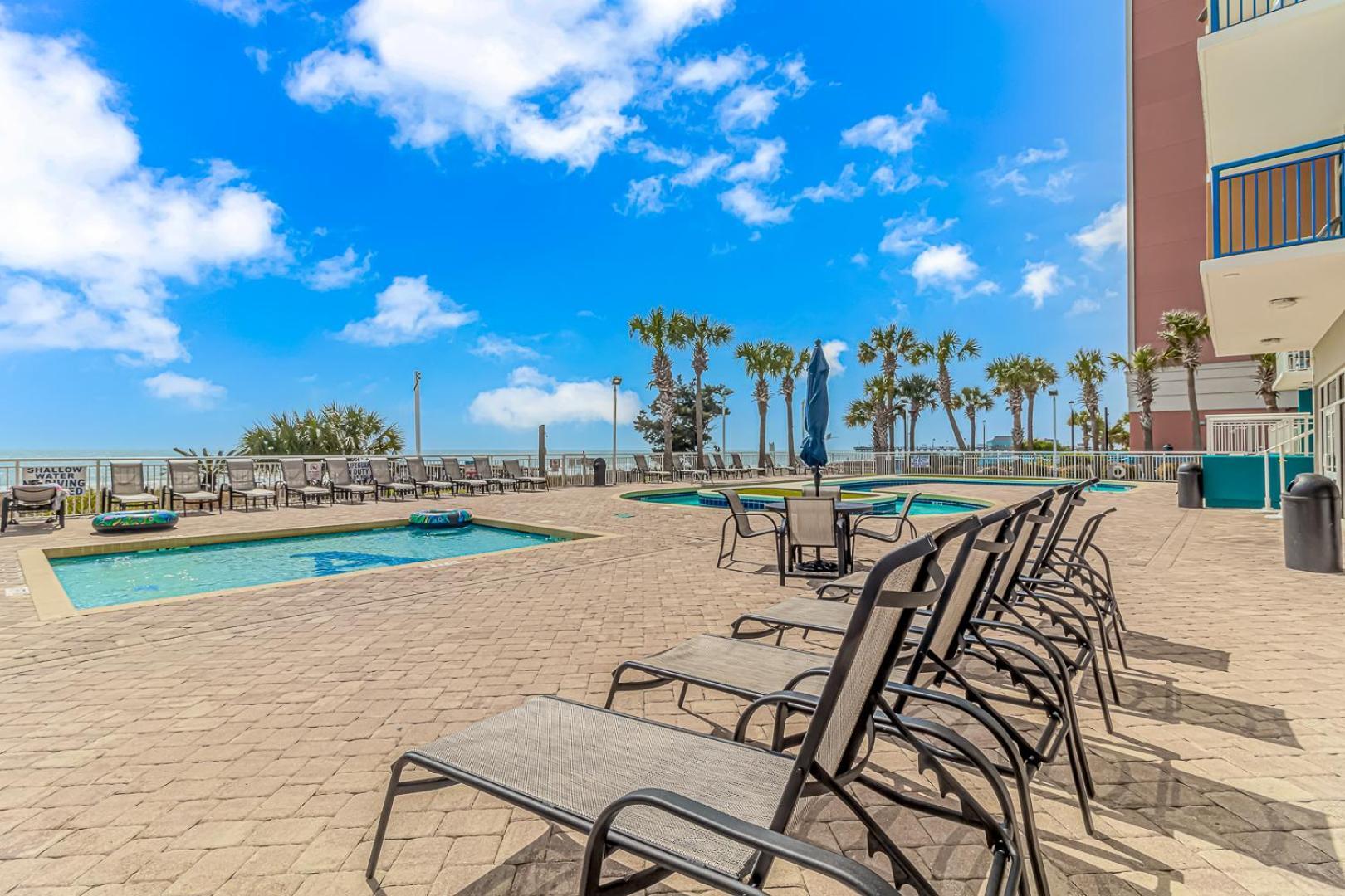 Beautifully Decorated Direct Oceanfront 1 Bedroom 1 Ba Condo Atlantica 1003 Миртл-Бич Экстерьер фото