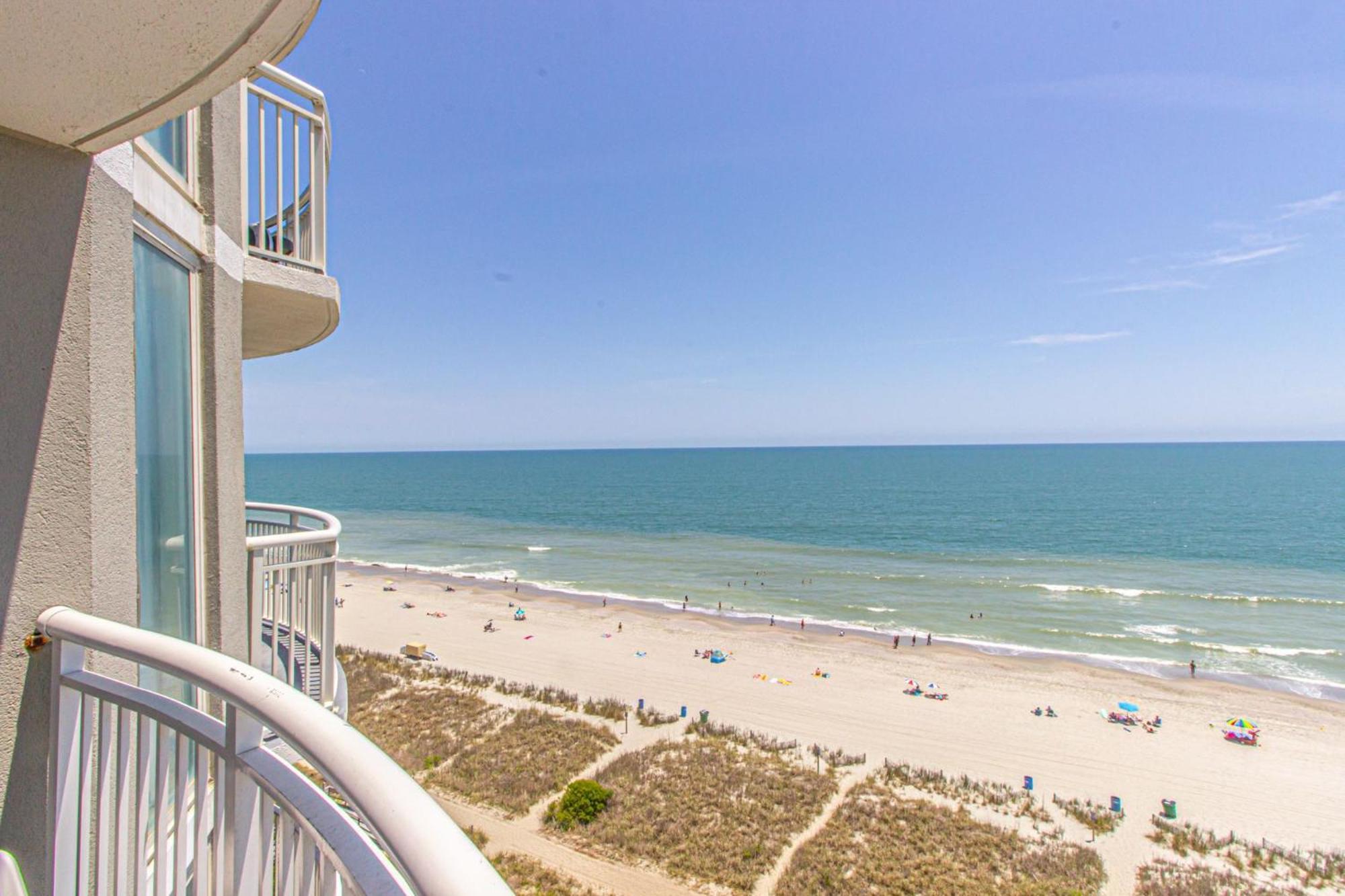 Beautifully Decorated Direct Oceanfront 1 Bedroom 1 Ba Condo Atlantica 1003 Миртл-Бич Номер фото